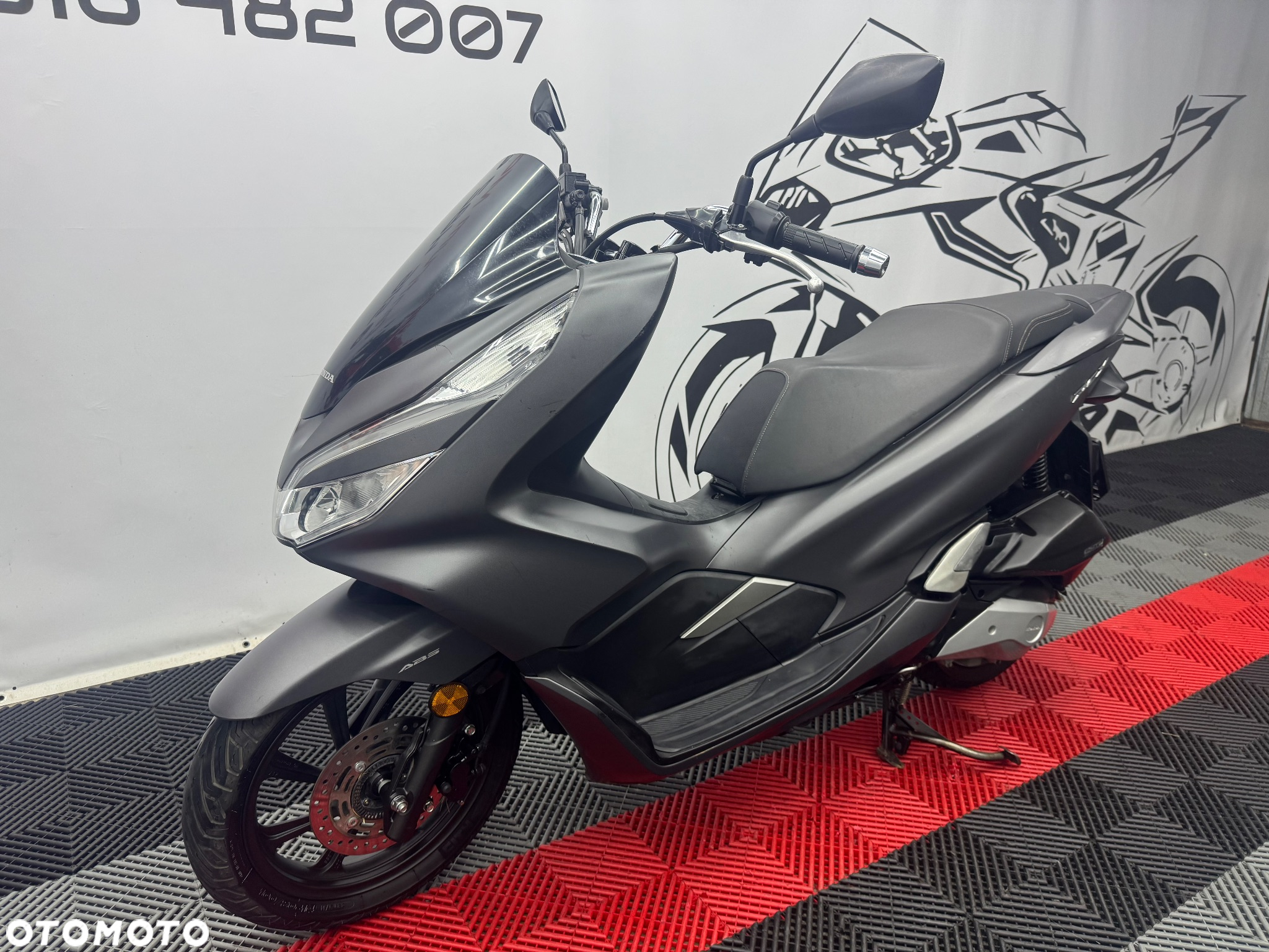 Honda PCX - 7