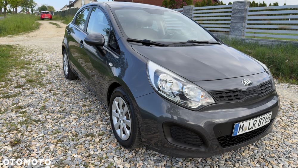 Kia Rio 1.2 M - 14