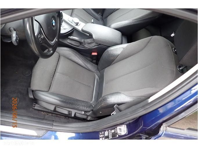 BMW Seria 3 320d xDrive Sport Line - 7