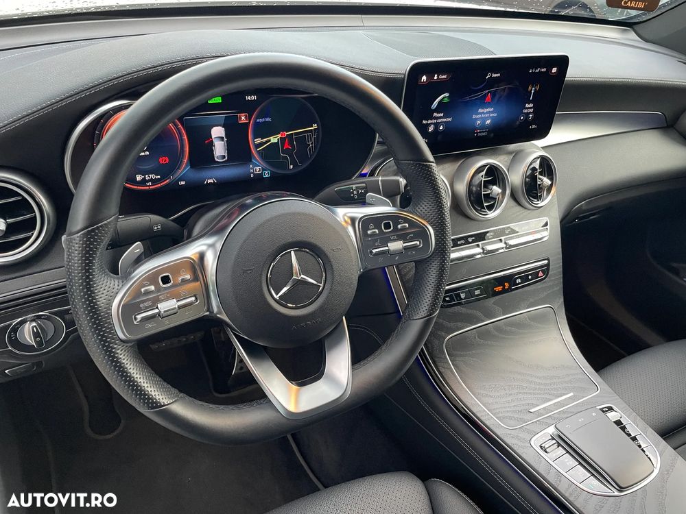 Mercedes-Benz GLC Coupe 300 4MATIC MHEV - 9