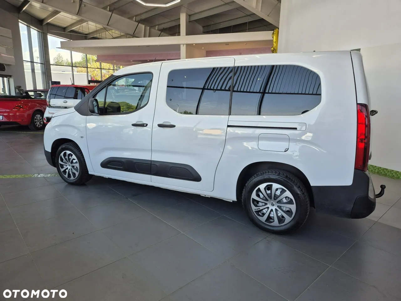 Citroën Berlingo M 1.2 PureTech Feel S&S - 11