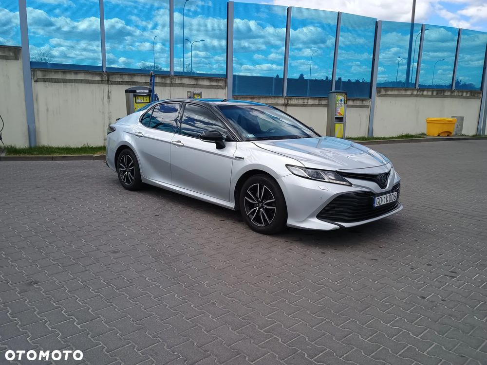 Toyota Camry 2.5 Hybrid Comfort CVT - 4