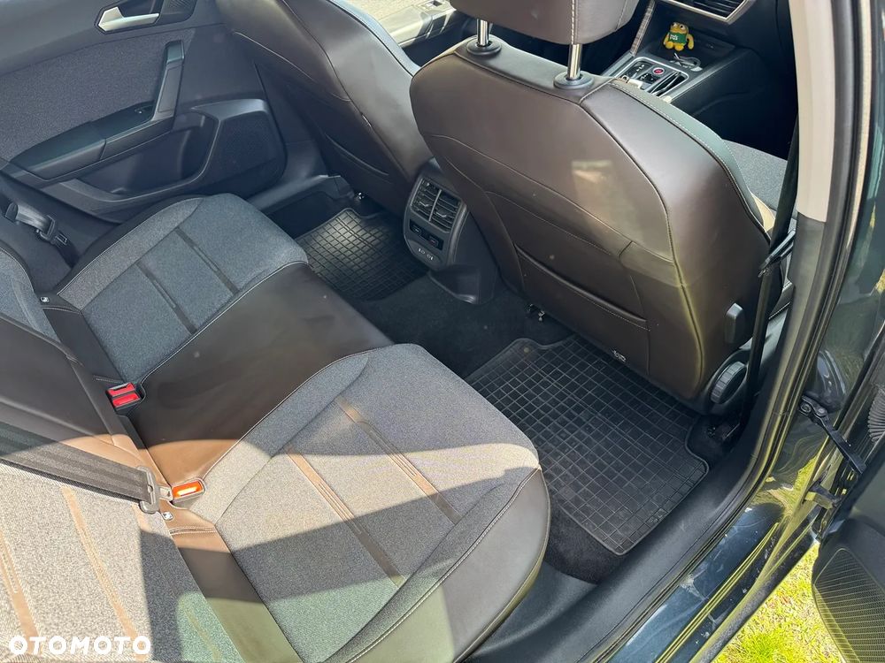 Seat Leon 1.5 eTSI Xcellence DSG - 27