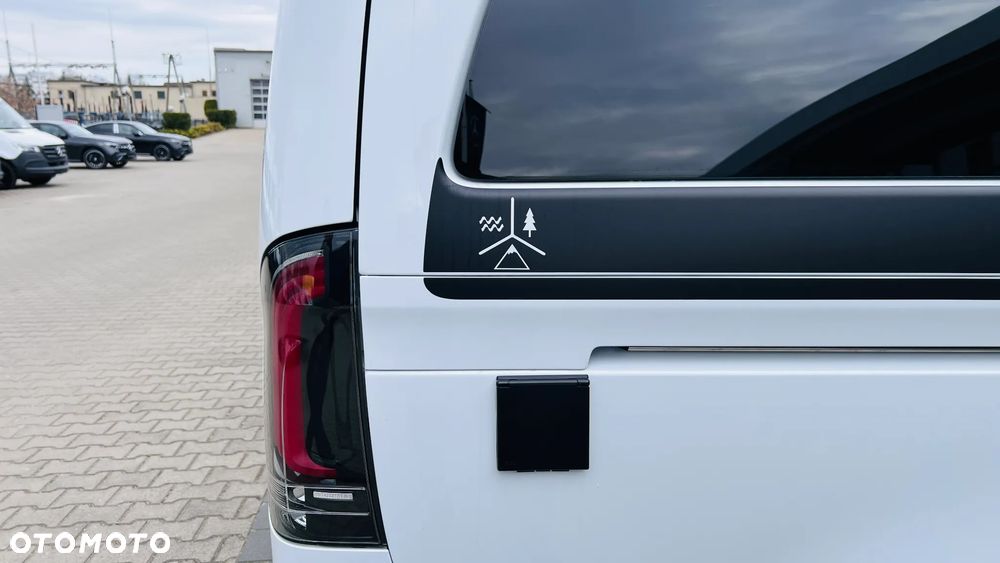 Mercedes-Benz Klasa V 300 d 4-Matic 9G-Tronic - 31
