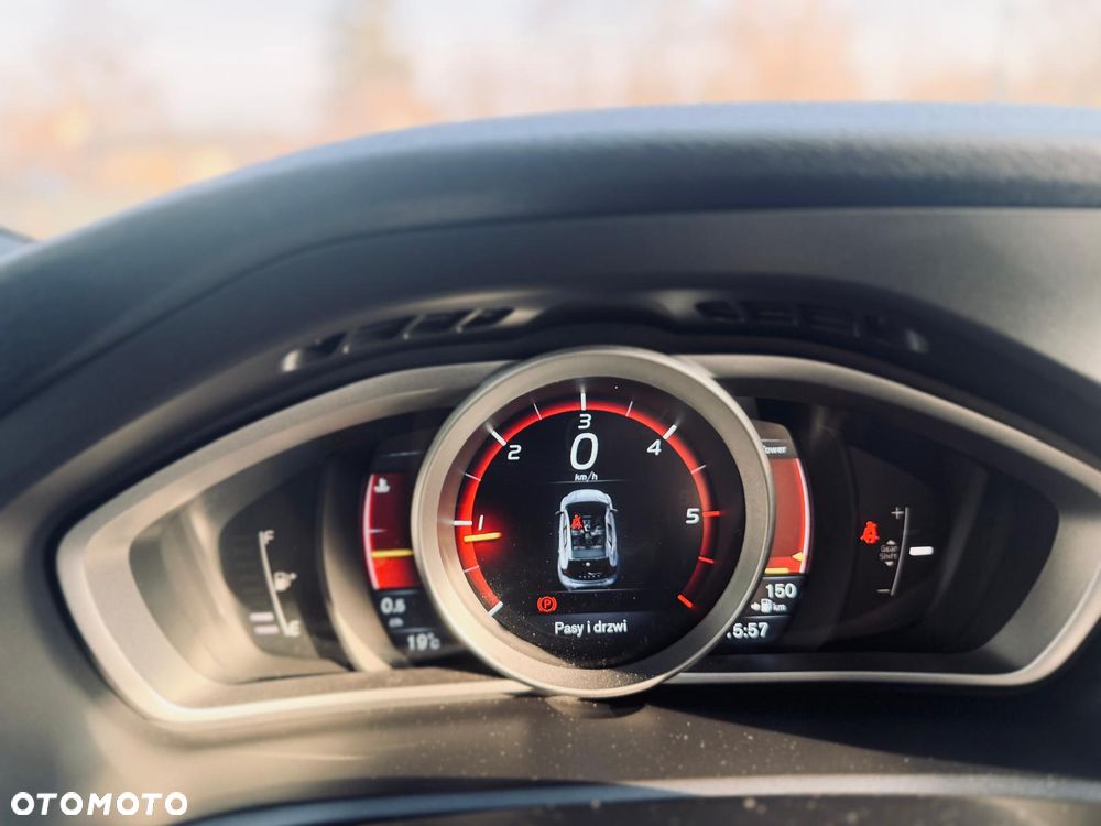 Volvo V40 D2 Drive-E Base - 30