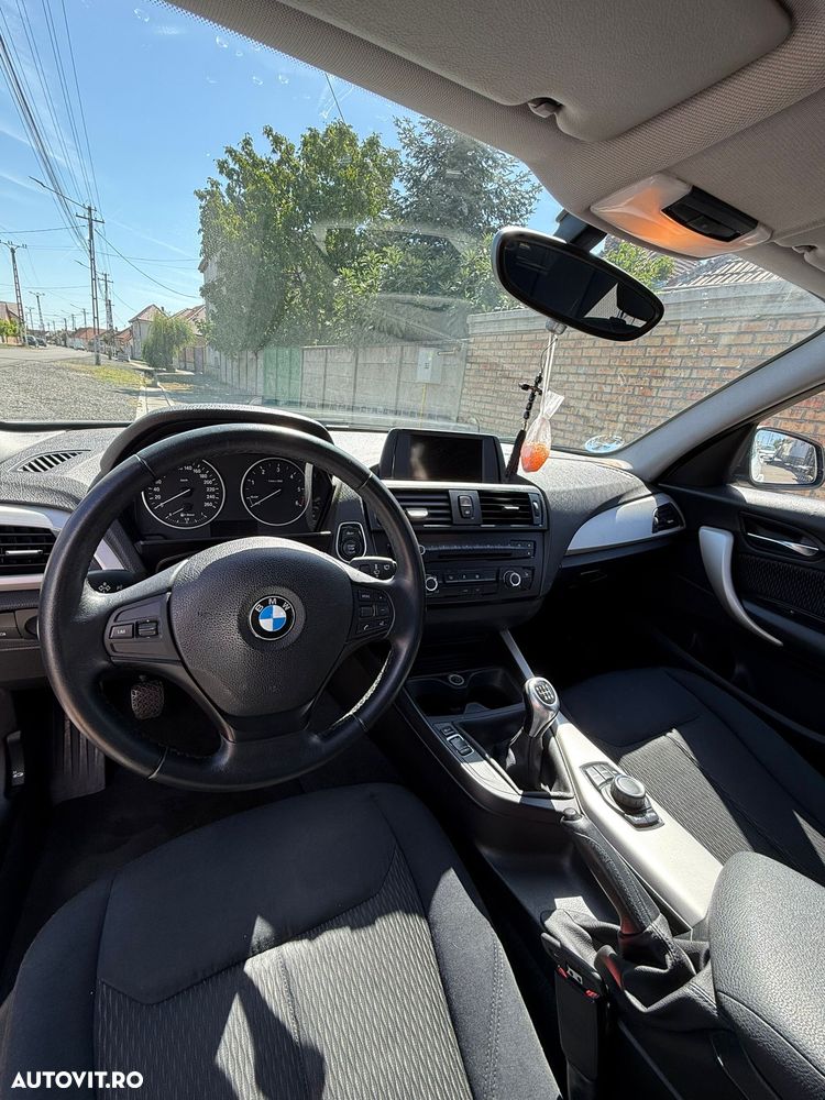 BMW Seria 1 116d - 6