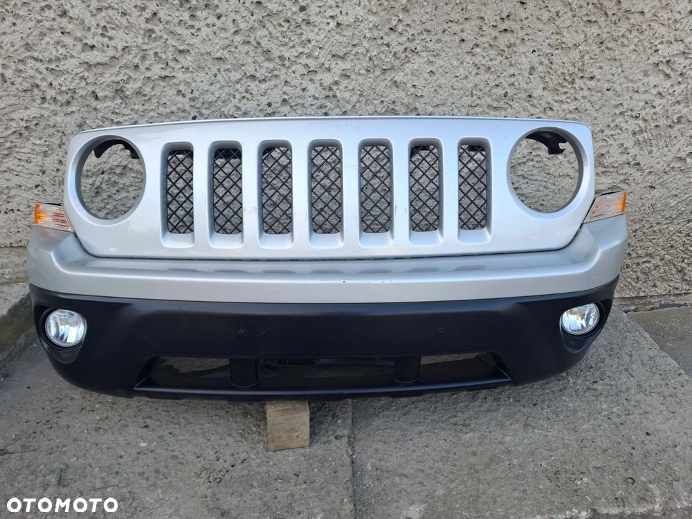 ZDERZAK PRZEDNI JEEP PATRIOT - 2