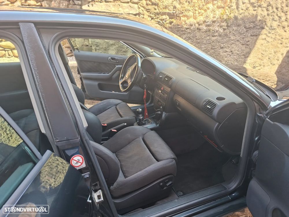 Audi A3 1.9 TDI Sport - 4
