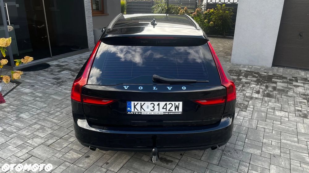 Volvo V90 D4 Momentum - 6