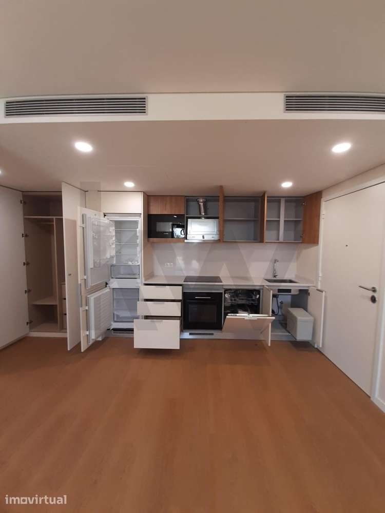 Apartamento T1 novo c/ varanda e garagem | A 3 minutos do centro de Av - Grande imagem: 5/24