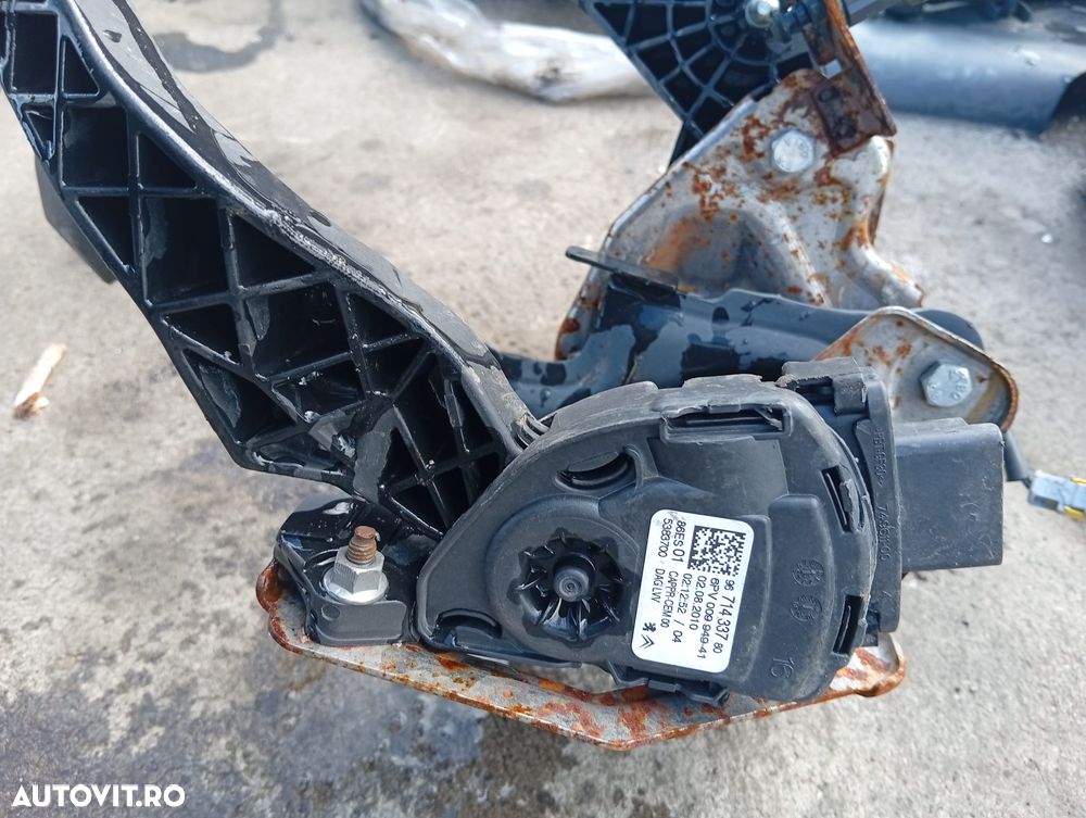 Peugeot 2008  Pedalier 9671433780 9682171580 10112014 - 2