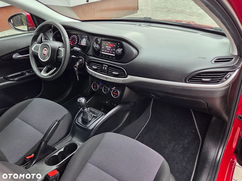 Fiat Tipo 1.4 16v Lounge EU6d - 8