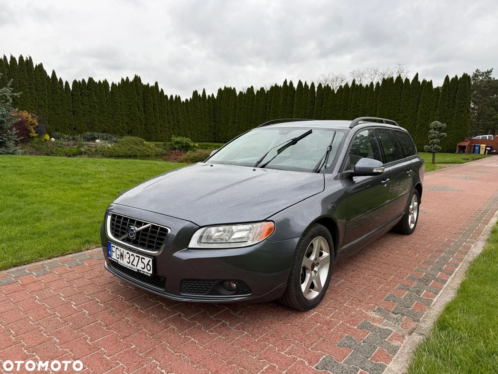 Volvo V70 D5 Summum - 1