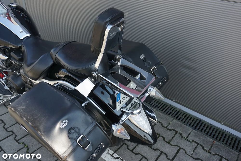 Yamaha XVS - 18