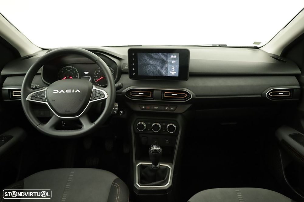 Dacia Sandero - 8