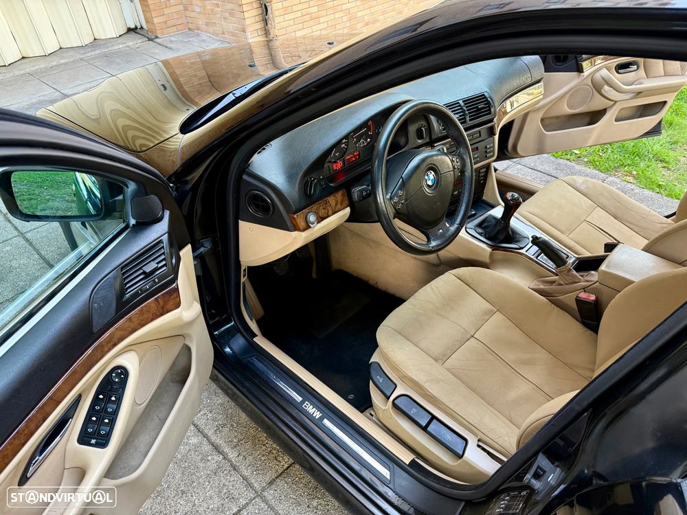 BMW 520 d Touring - 16