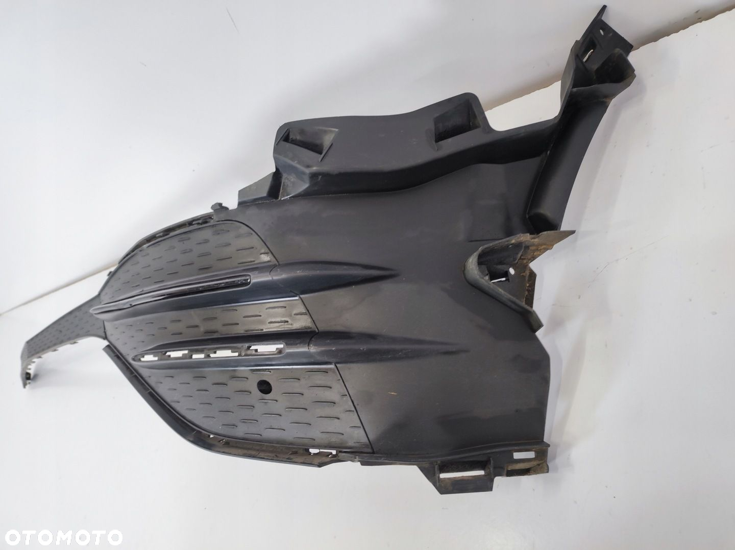 KRATKA LEWA  LISTWA MERCEDES GLA W247 A2478855005 A2478853805 A2478854305 - 3