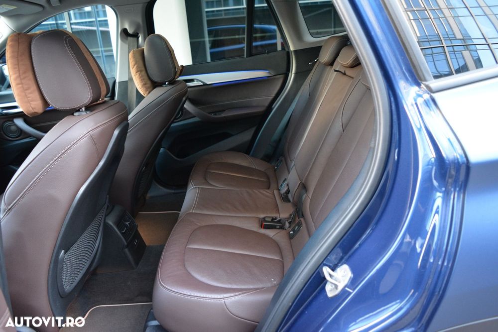 BMW X1 xDrive25d Aut. Sport Line - 7