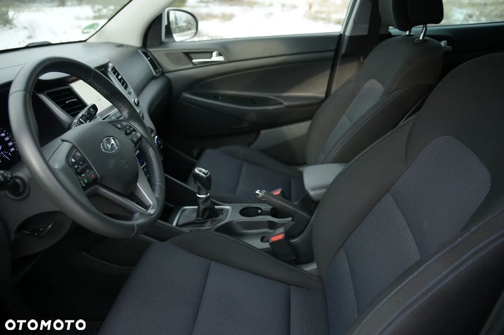 Hyundai ix35 - 24