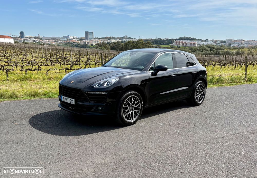Porsche Macan Standard - 1