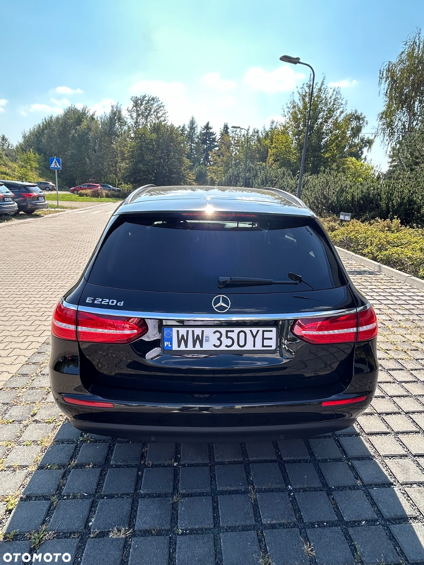 Mercedes-Benz Klasa E 220 d Business Edition 9G-TRONIC - 6