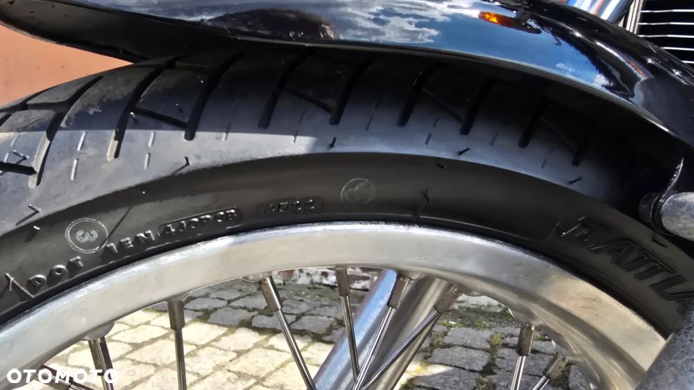 Triumph Thunderbird - 15