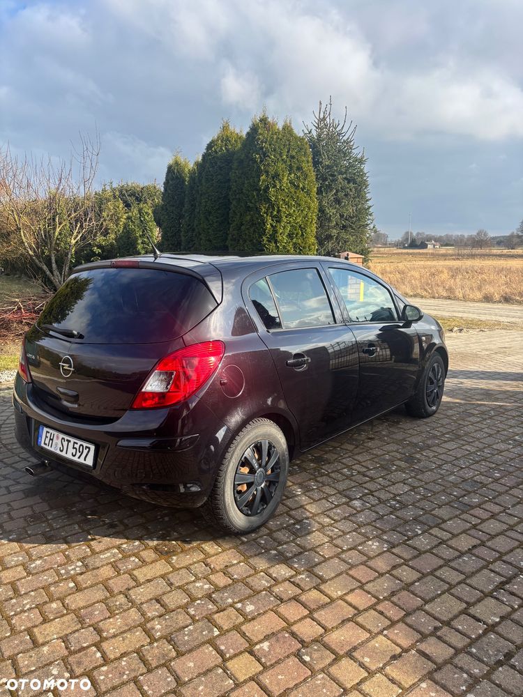 Opel Corsa 1.4 16V Edition 111 Jahre - 4