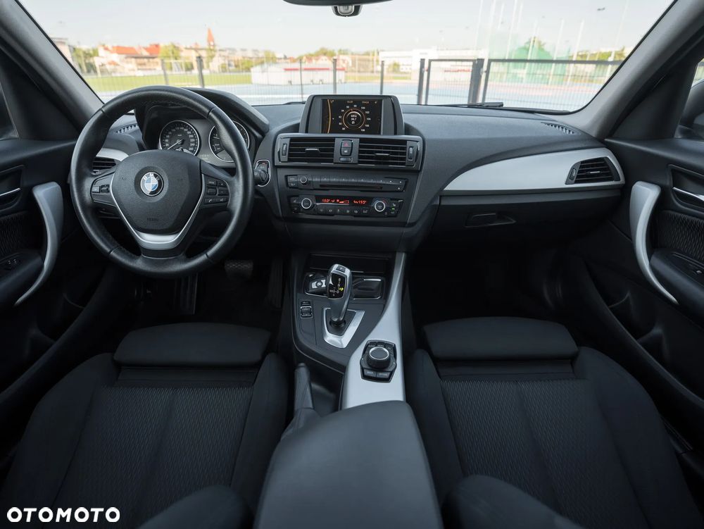 BMW Seria 1 116d Sport Line - 25