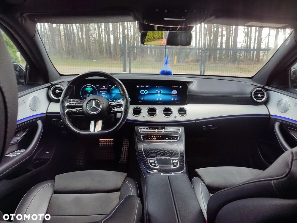 Mercedes-Benz Klasa E 300 de 9G-TRONIC Night Edition - 7