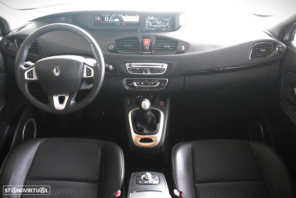 Renault Scénic 1.5 dCi Dynamique S - 41