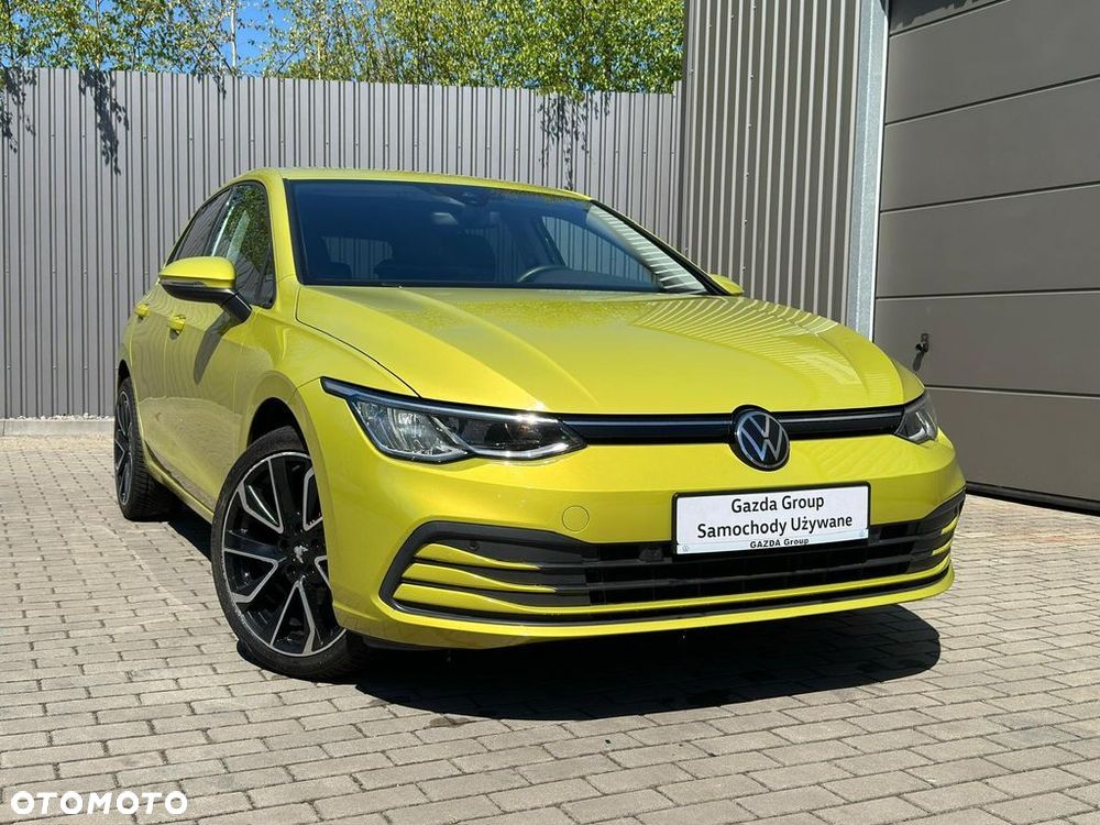 Volkswagen Golf 1.5 eTSI Life DSG - 2