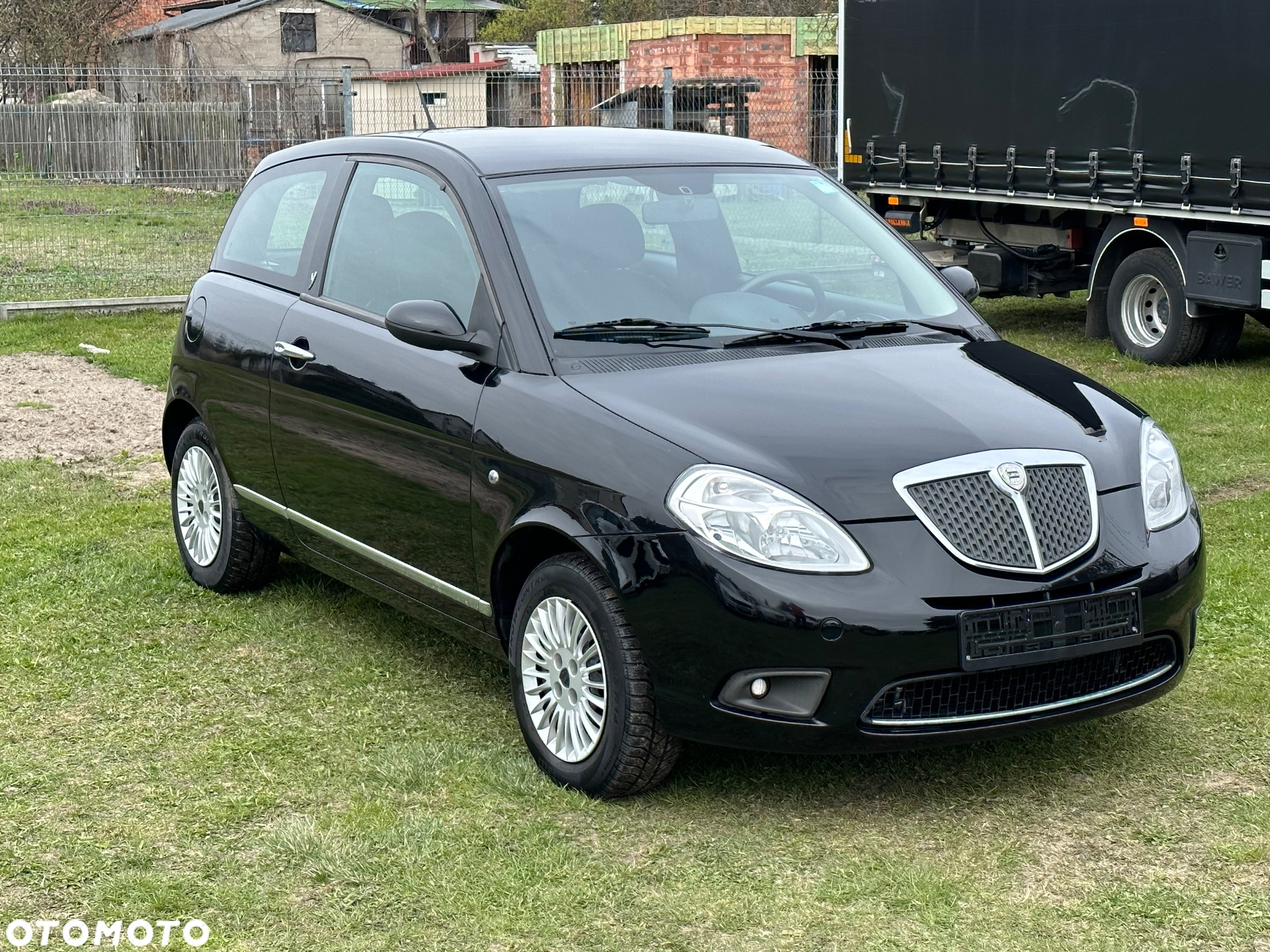 Lancia Ypsilon 1.2 8v - 3