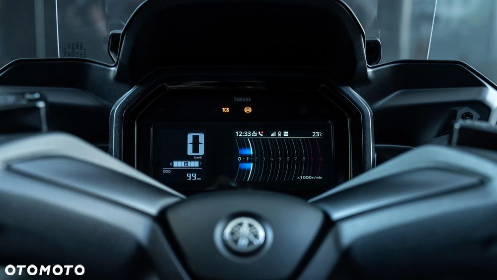 Yamaha X-max - 13