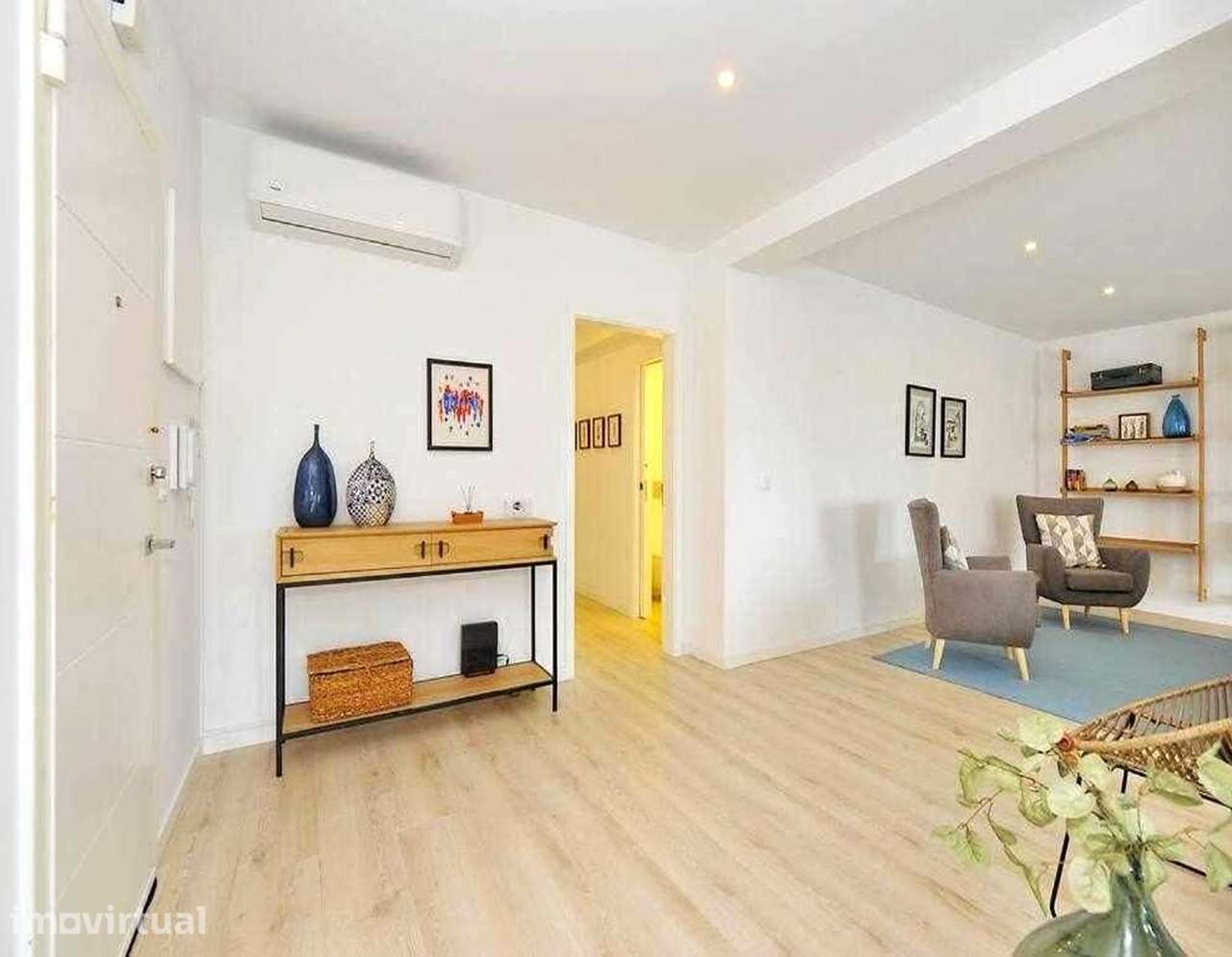 Apartamento T3 em Carcavelos com varanda - Grande imagem: 5/33