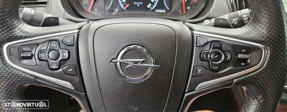 Opel Insignia Sports Tourer - 19