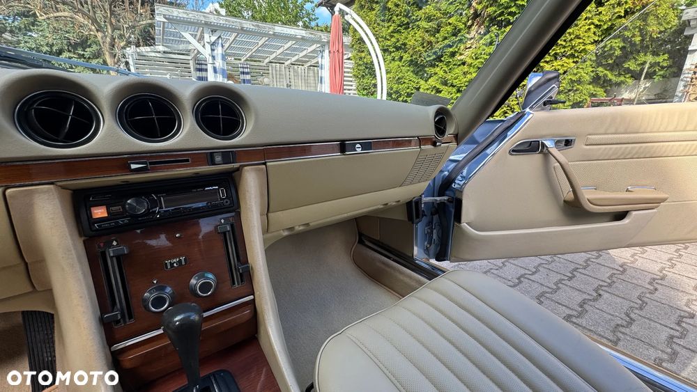 Mercedes-Benz SL - 12