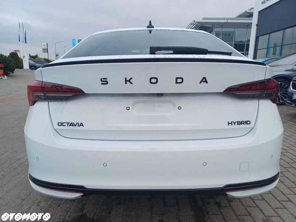 Skoda Octavia 1.5 TSI mHEV Sportline DSG - 7
