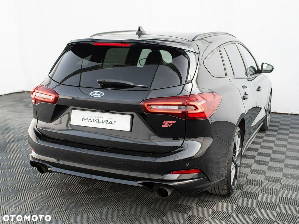 Ford Focus 2.3 EcoBoost ST X - 6