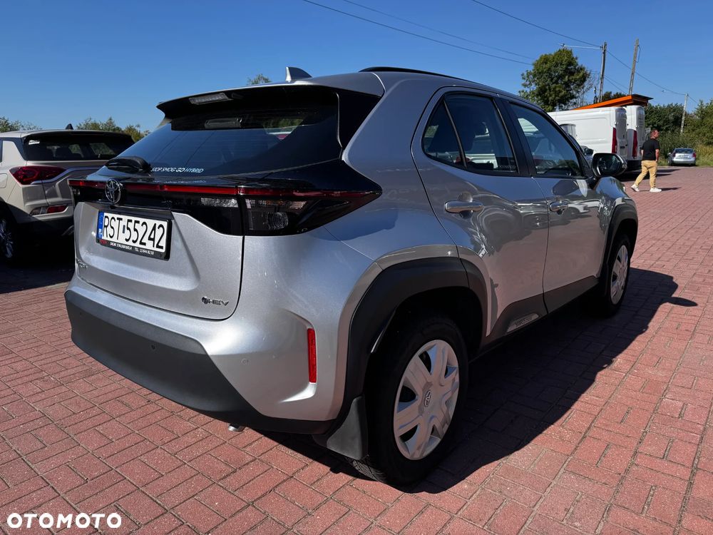 Toyota Yaris - 5