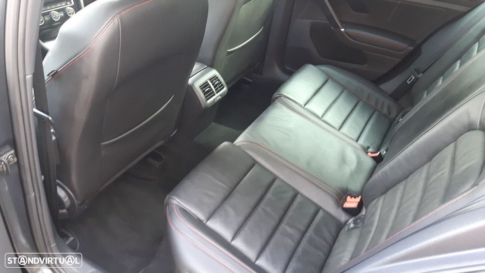 VW Golf 2.0 TSi GTi Performance - 8