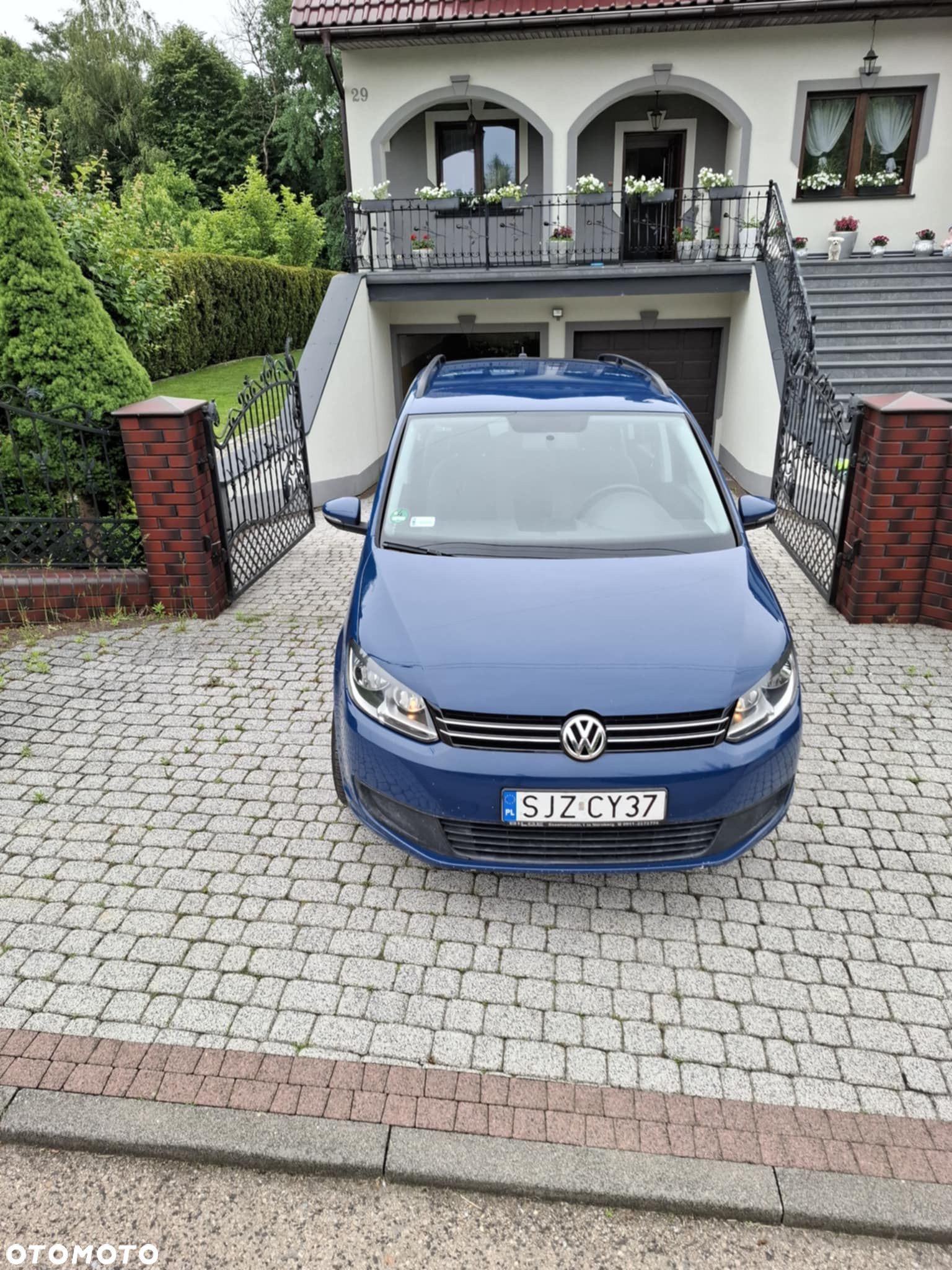 Volkswagen Touran 1.6 TDI DPF Highline - 1