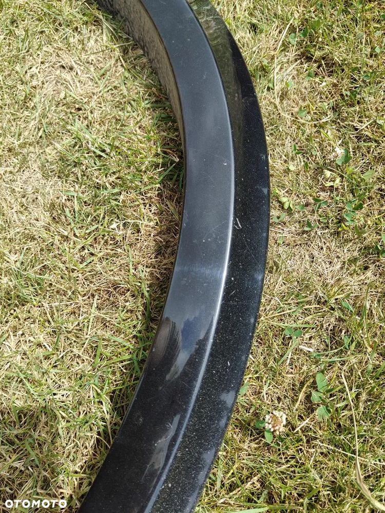 MERCEDES ML W164 AMG LISTWA Błotnika Tylnego Na Tylny Błotnik AMG 197 - 17