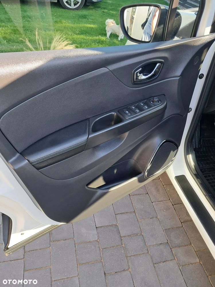 Renault Captur ENERGY TCe 120 Experience - 25