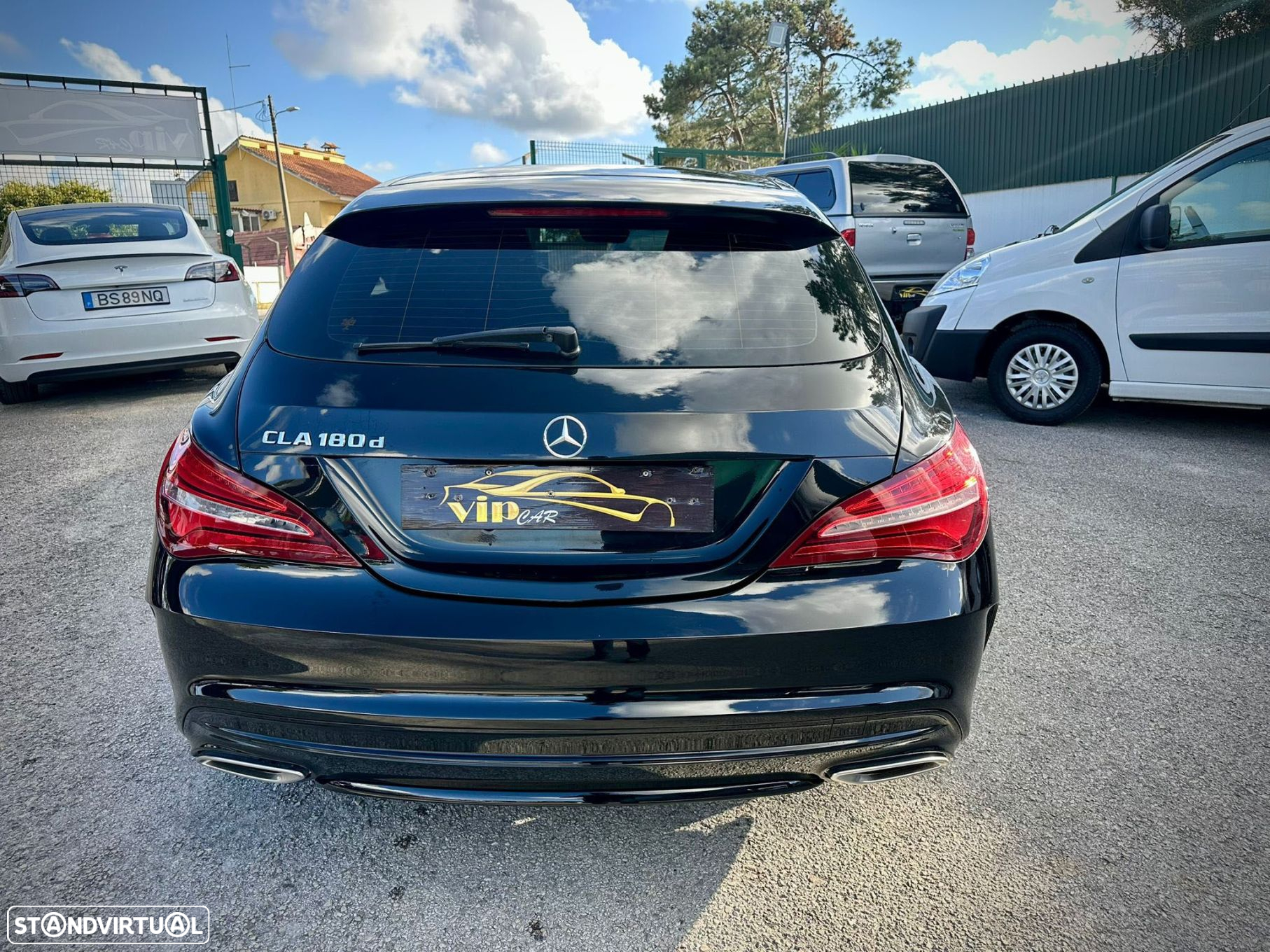Mercedes-Benz CLA 180 - 6