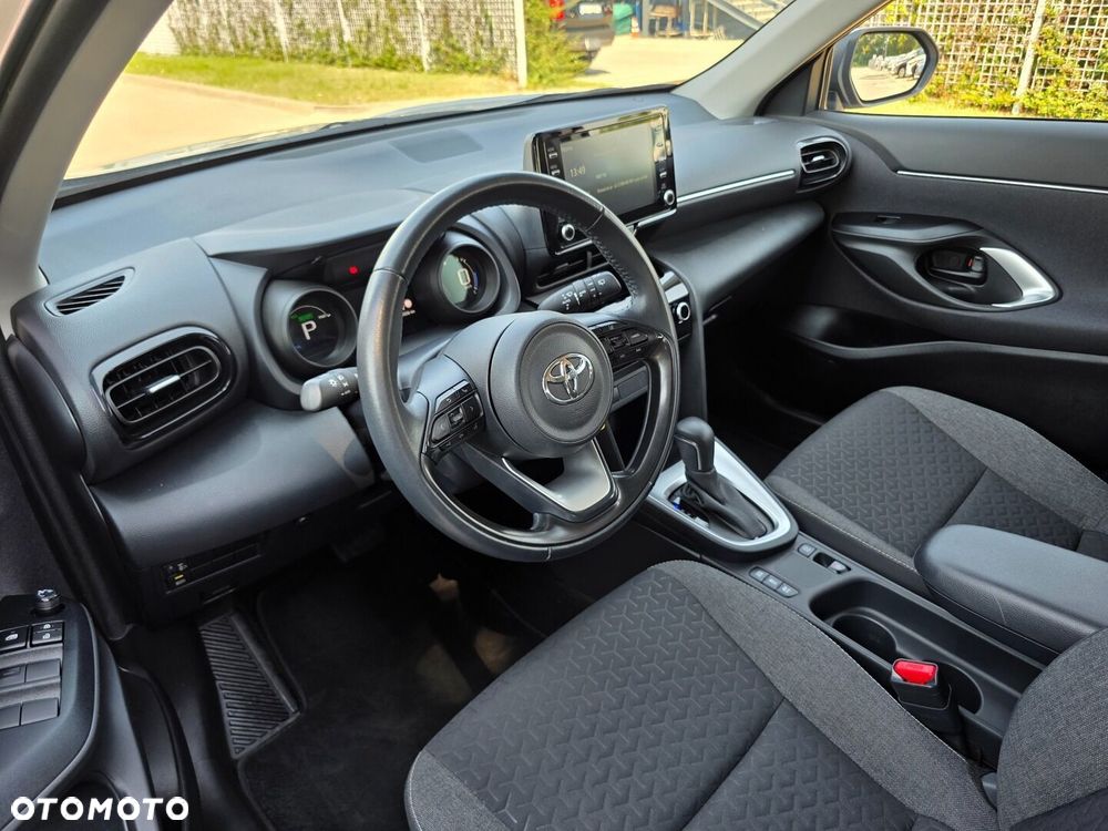 Toyota Yaris Cross Hybrid 1.5 Comfort - 20