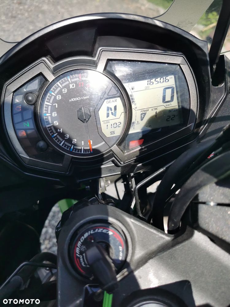 Kawasaki Ninja 1000 SX - 2