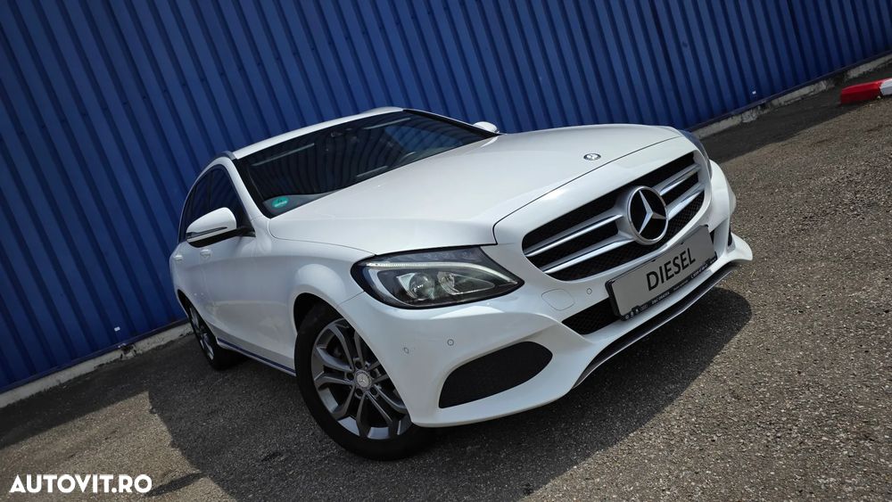 Mercedes-Benz C 200 CDI DPF (BlueEFFICIENCY) 7G-TRONIC Avantgarde - 2