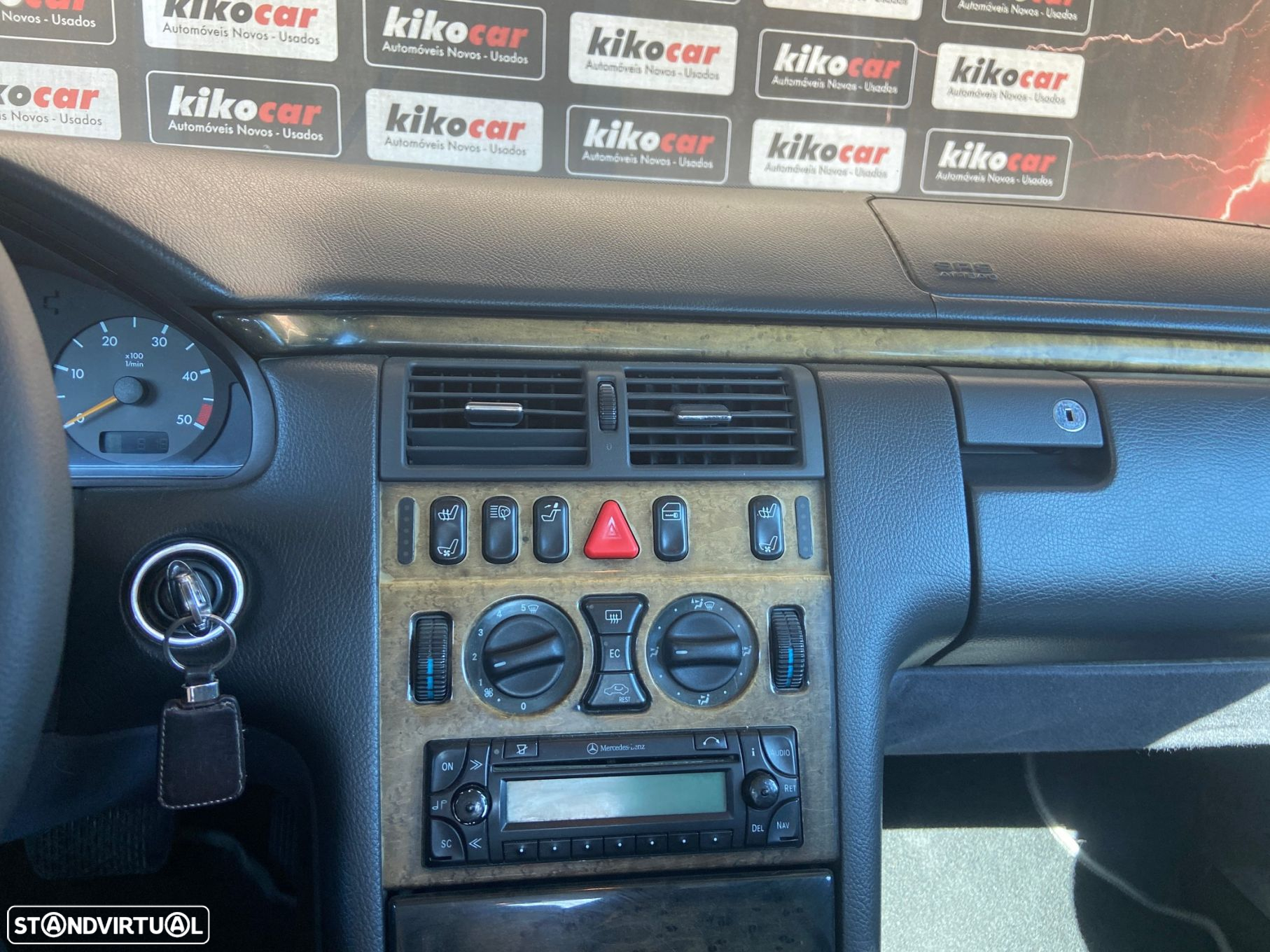Mercedes-Benz E 250 - 14