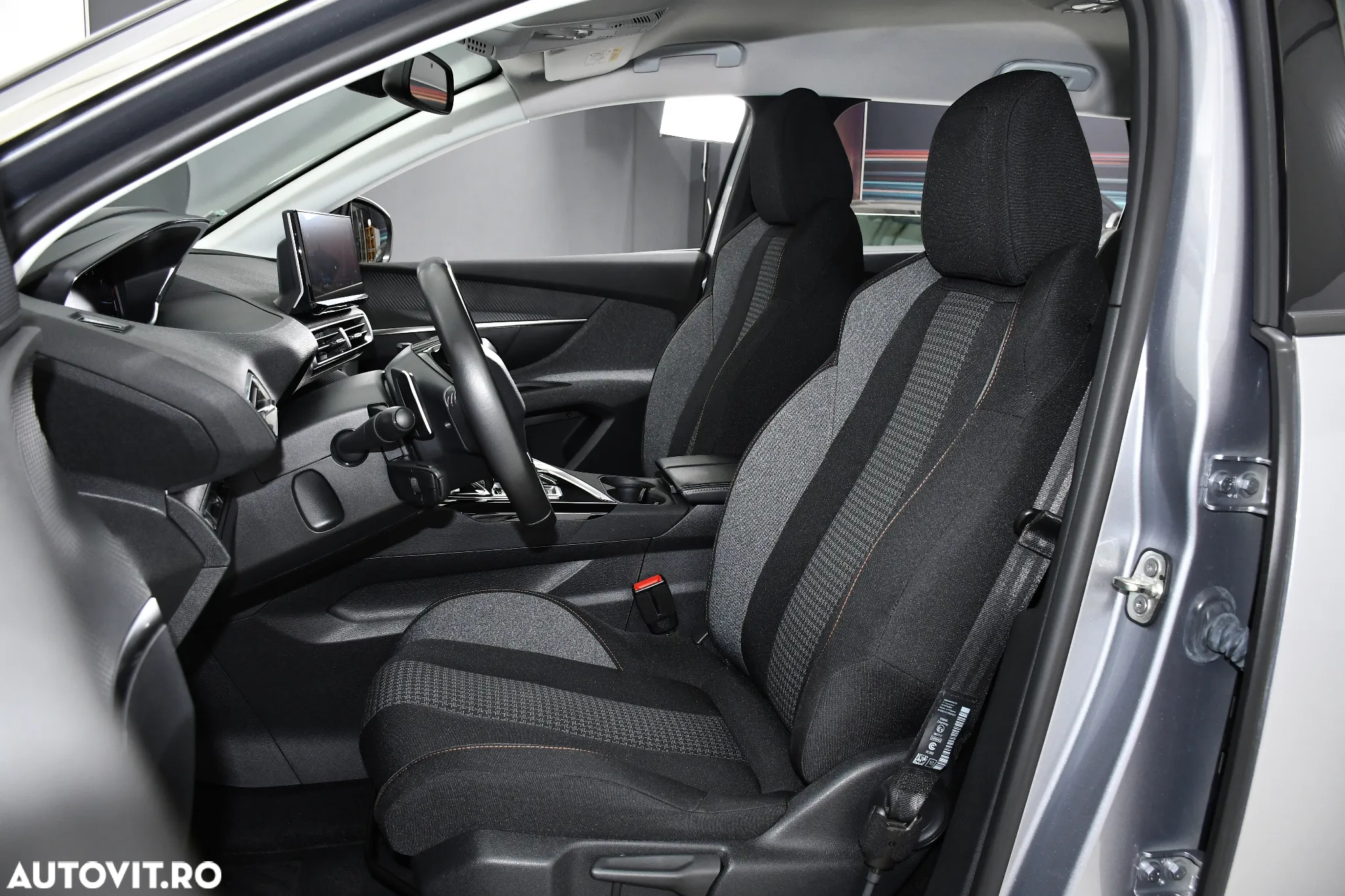 Peugeot 5008 1.5 BlueHDI s&s EAT8 Allure - 13