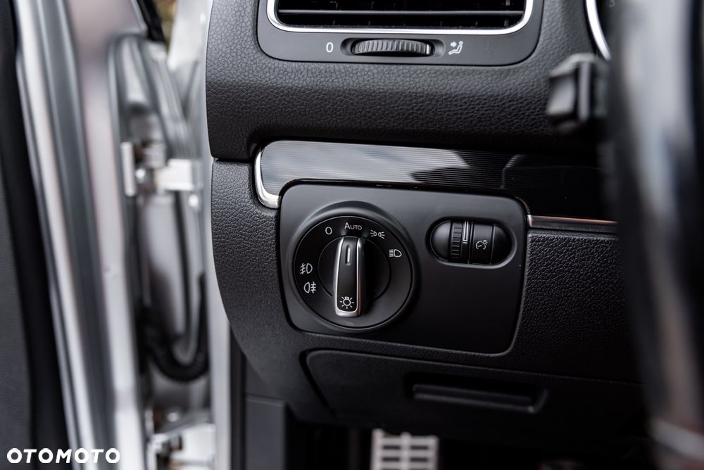 Volkswagen Golf 2.0 GTI - 28